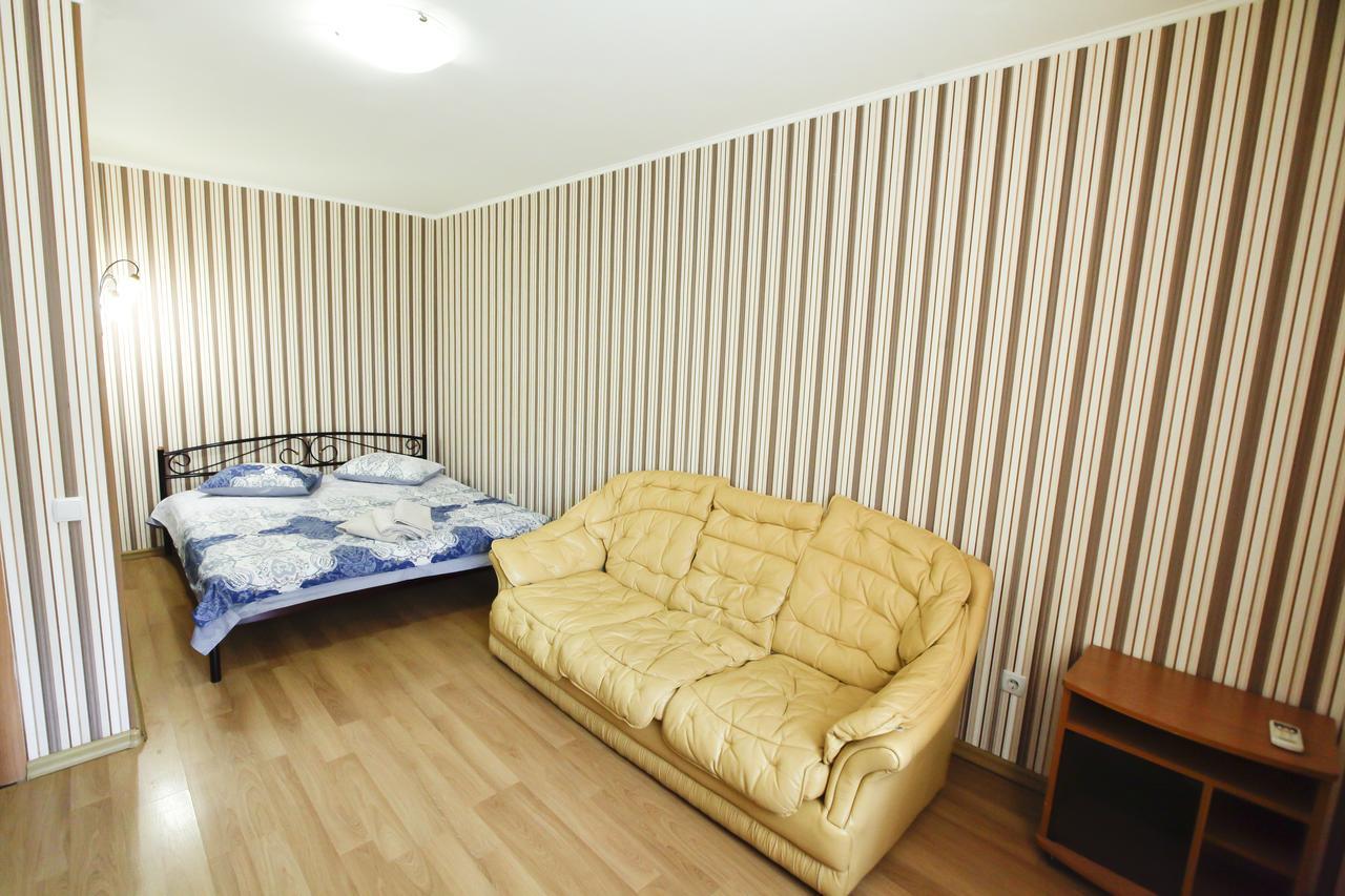 Botanic Apartments Pechersk Kiev Buitenkant foto